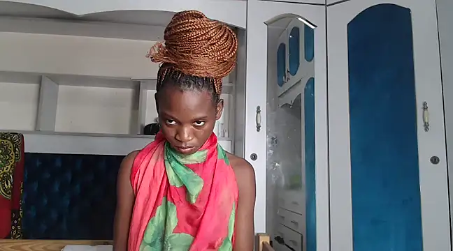 Snapshot of YoungDiva69 chatting on January 31, 2025, 7:08 pm YoungDiva69 online show from January 31, 2025, 7:08 pm