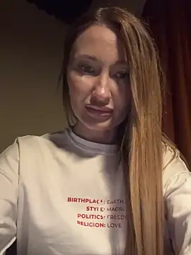 Sweet Pussy2024 online show from February 5, 2025, 10:19 am