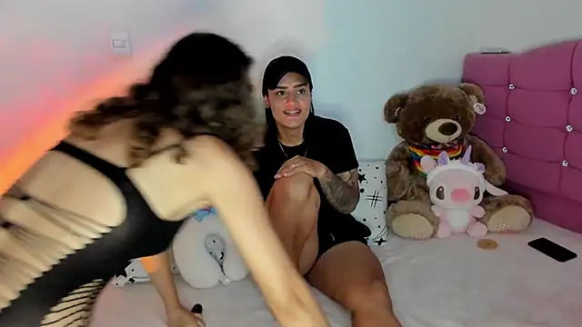 Snapshot of my_melody chatting on March 14, 2026, 5:57 am my melody online show from March 14, 2026, 5:57 am