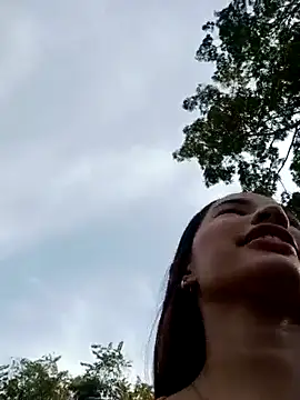 Snapshot of -Nicol chatting on February 20, 2025, 1:30 pm -Nicol online show from February 20, 2025, 1:30 pm