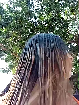 Snapshot of -Nicol chatting on February 20, 2025, 8:47 pm -Nicol online show from February 20, 2025, 8:47 pm