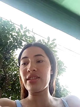 Snapshot of -Nicol chatting on March 20, 2025, 1:37 pm -Nicol online show from March 20, 2025, 1:37 pm