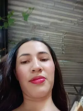 Snapshot of -Nicol chatting on June 1, 2026, 7:48 pm -Nicol online show from June 1, 2026, 7:48 pm