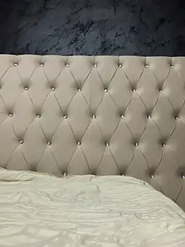 Robexxmia online show from March 8, 2026, 8:12 pm