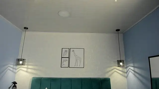 ninna curly online show from February 19, 2026, 1:34 am