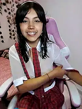 Snapshot of LiLy_kIndly chatting on March 1, 2025, 3:32 am LiLy kIndly online show from March 1, 2025, 3:32 am