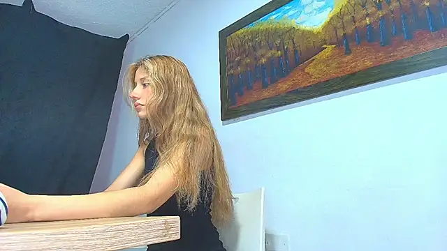 Alaiapink online show from October 7, 2025, 3:20 pm