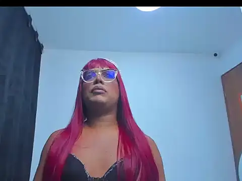 Snapshot of monsterdickcessy_22cm chatting on February 10, 2025, 1:03 am monsterdickcessy 22cm online show from February 10, 2025, 1:03 am