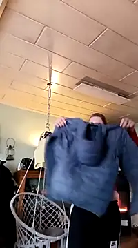 Astrid-Gilbert online show from February 20, 2025, 10:59 am