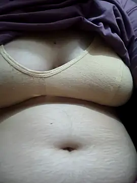 Snapshot of rabhyakumari chatting on February 16, 2025, 7:16 pm rabhyakumari online show from February 16, 2025, 7:16 pm