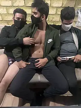 Snapshot of john_and_cena chatting on January 31, 2025, 7:08 pm john and cena online show from January 31, 2025, 7:08 pm