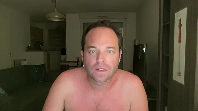 Funnyjul31 online show from June 21, 2026, 12:19 pm