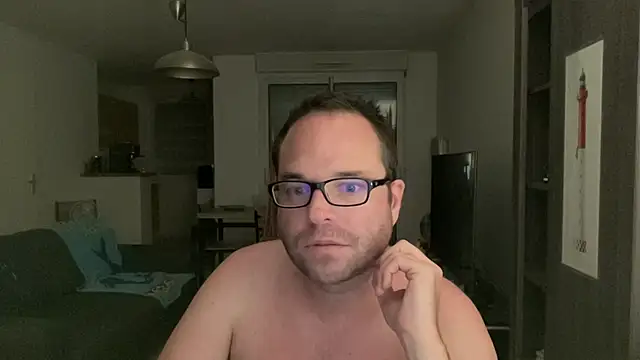 Funnyjul31 online show from July 29, 2026, 4:16 pm