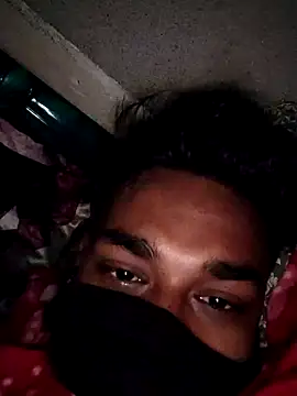 birds0641 online show from February 2, 2025, 7:25 pm