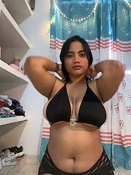 Snapshot of my_cam chatting on February 2, 2025, 7:25 pm my cam online show from February 2, 2025, 7:25 pm