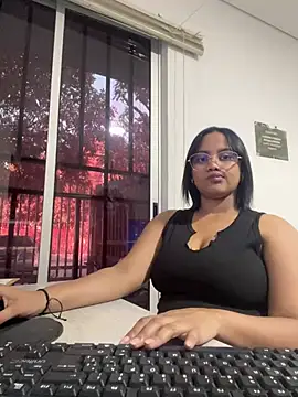 Snapshot of my_cam chatting on March 20, 2025, 9:56 pm my cam online show from March 20, 2025, 9:56 pm