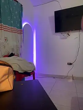 Snapshot of my_cam chatting on November 21, 2025, 8:51 pm my cam online show from November 21, 2025, 8:51 pm