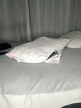 kelinhaon online show from February 8, 2025, 2:16 pm