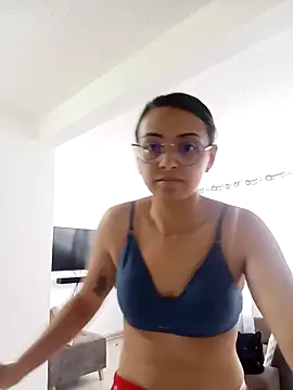 Snapshot of bri_ali chatting on March 4, 2025, 1:49 pm bri ali online show from March 4, 2025, 1:49 pm