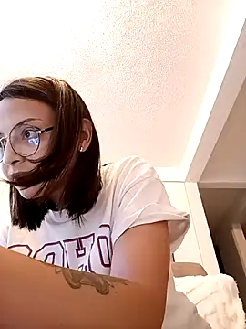 Snapshot of bri_ali chatting on March 21, 2025, 11:12 pm bri ali online show from March 21, 2025, 11:12 pm