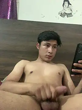 Snapshot of EduardoEspinoza12 chatting on June 19, 2026, 8:34 pm EduardoEspinoza12 online show from June 19, 2026, 8:34 pm
