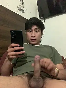 Snapshot of EduardoEspinoza12 chatting on June 30, 2026, 5:08 am EduardoEspinoza12 online show from June 30, 2026, 5:08 am