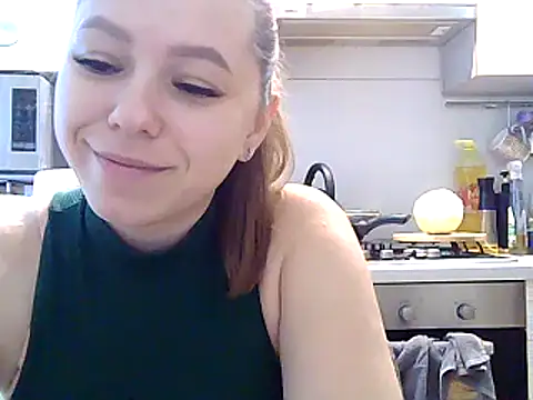 Snapshot of Misssweet_s chatting on January 29, 2025, 6:33 am Misssweet s online show from January 29, 2025, 6:33 am