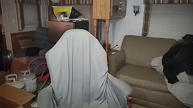 Ivyrose4999 online show from December 6, 2024, 9:46 pm