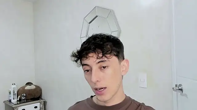 miketwink online show from March 8, 2026, 8:56 pm