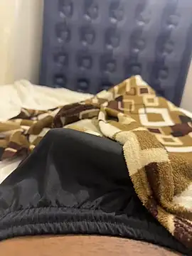 jhonnes  online show from March 1, 2025, 5:31 am