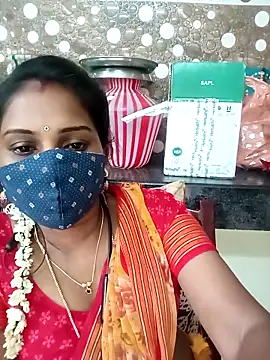 Snapshot of Tamil_roja17 chatting on November 15, 2025, 3:04 am Tamil roja17 online show from November 15, 2025, 3:04 am