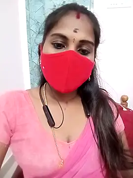 Snapshot of Tamil_roja17 chatting on May 9, 2026, 6:13 pm Tamil roja17 online show from May 9, 2026, 6:13 pm
