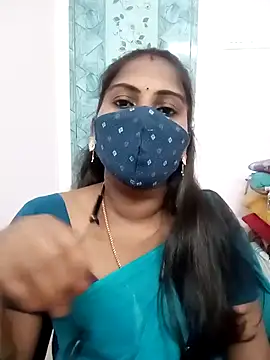 Snapshot of Tamil_roja17 chatting on May 10, 2026, 11:15 am Tamil roja17 online show from May 10, 2026, 11:15 am