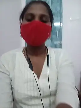 Snapshot of Tamil_roja17 chatting on June 18, 2026, 5:19 am Tamil roja17 online show from June 18, 2026, 5:19 am