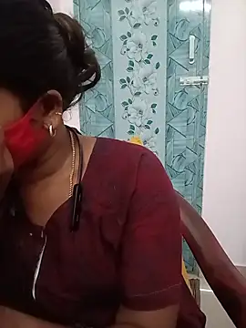 Snapshot of Tamil_roja17 chatting on June 22, 2026, 5:04 am Tamil roja17 online show from June 22, 2026, 5:04 am