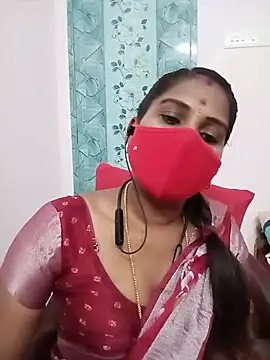 Snapshot of Tamil_roja17 chatting on July 5, 2026, 10:55 am Tamil roja17 online show from July 5, 2026, 10:55 am