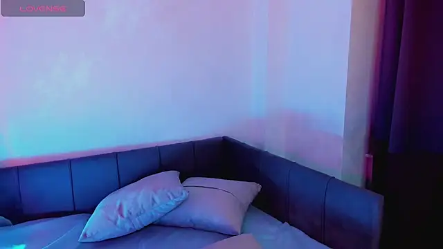 Snapshot of Sweetie_Catt chatting on February 21, 2025, 11:55 am Sweetie Catt online show from February 21, 2025, 11:55 am