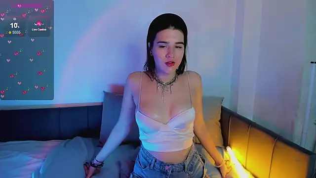 Snapshot of Sweetie_Catt chatting on March 15, 2025, 12:02 pm Sweetie Catt online show from March 15, 2025, 12:02 pm