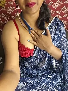 Cute Jiyaa online show from June 28, 2026, 4:24 pm