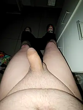 Usame como quieras online show from March 23, 2025, 6:26 am