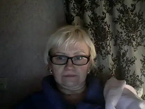 Snapshot of Mayya4321 chatting on February 7, 2025, 4:03 pm Mayya4321 online show from February 7, 2025, 4:03 pm