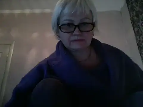 Snapshot of Mayya4321 chatting on February 15, 2025, 6:33 pm Mayya4321 online show from February 15, 2025, 6:33 pm