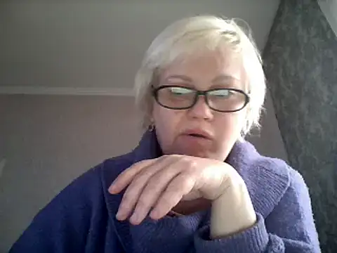 Snapshot of Mayya4321 chatting on March 16, 2025, 12:44 pm Mayya4321 online show from March 16, 2025, 12:44 pm