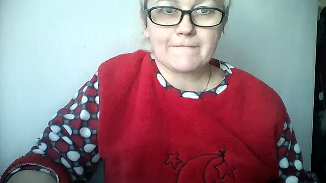 Snapshot of Mayya4321 chatting on November 25, 2025, 9:31 am Mayya4321 online show from November 25, 2025, 9:31 am