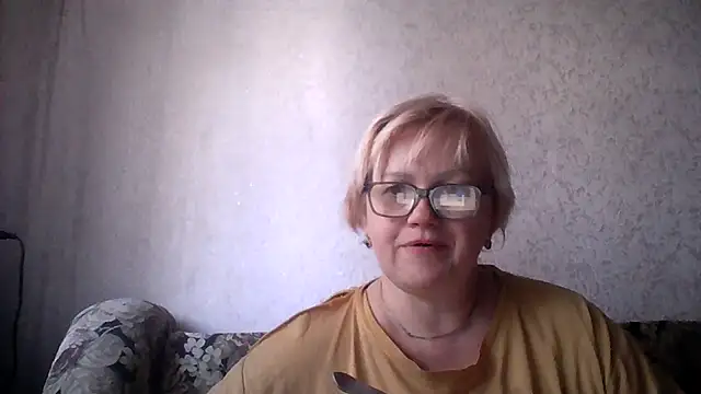 Mayya4321 online show from April 27, 2026, 12:58 pm