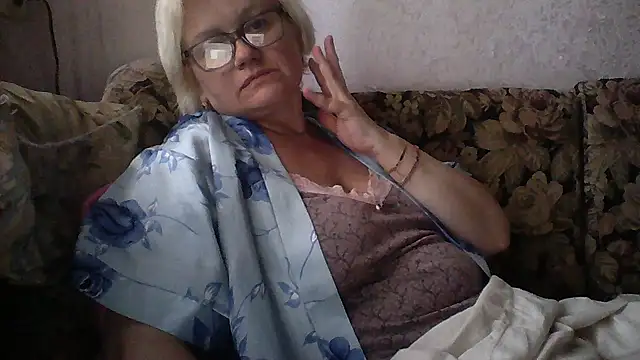 Snapshot of Mayya4321 chatting on June 4, 2026, 9:26 am Mayya4321 online show from June 4, 2026, 9:26 am