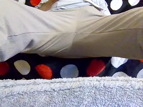 lebaneeseguy online show from December 14, 2025, 7:51 pm