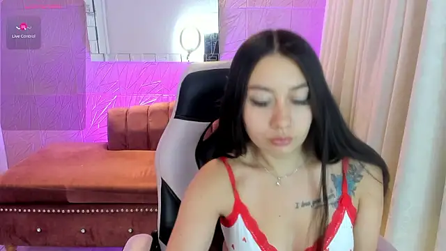 miss isabella m online show from February 24, 2026, 1:31 pm