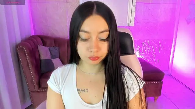 miss isabella m online show from July 29, 2026, 12:47 pm