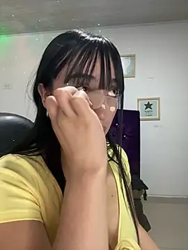 Snapshot of Melody_rousse_ chatting on March 4, 2025, 2:27 am Melody rousse online show from March 4, 2025, 2:27 am